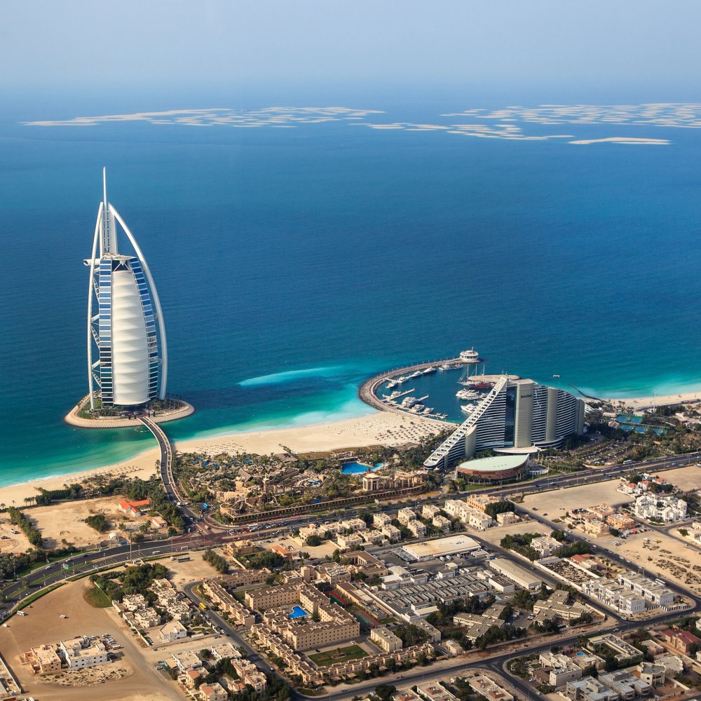 Ultimate Guide to Planning a Road Trip Around Dubai, AE: Routes, Tips & Hidden Gems