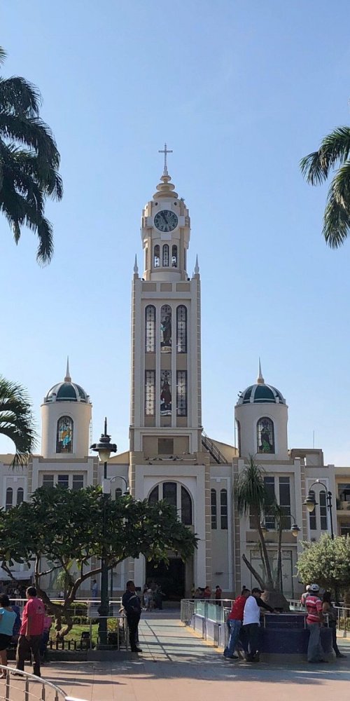 Scenic drive near Machala