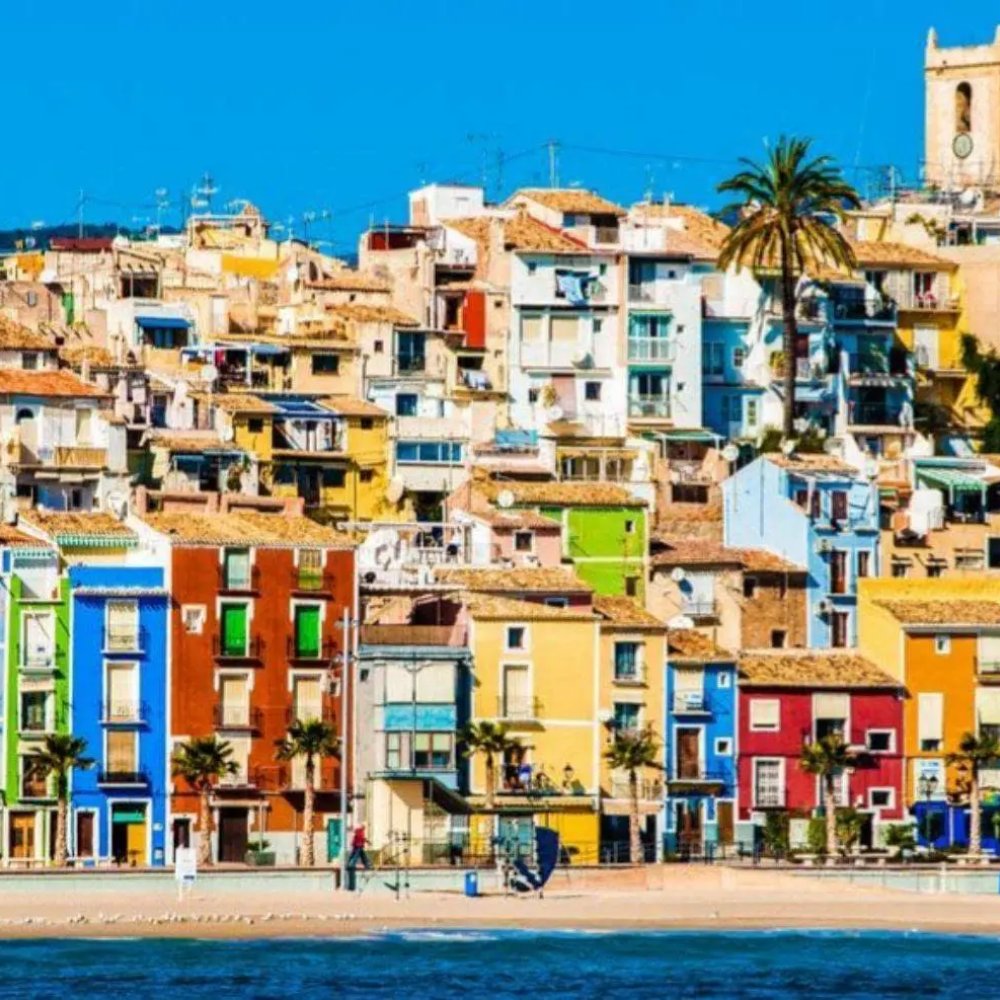 The Ultimate Guide to Planning a Road Trip Around Alicante, ES