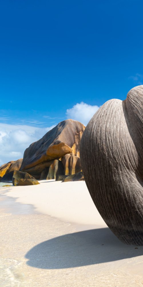 Scenic Drive in Praslin